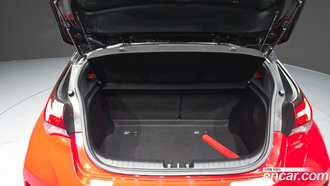 Hyundai Veloster 2019