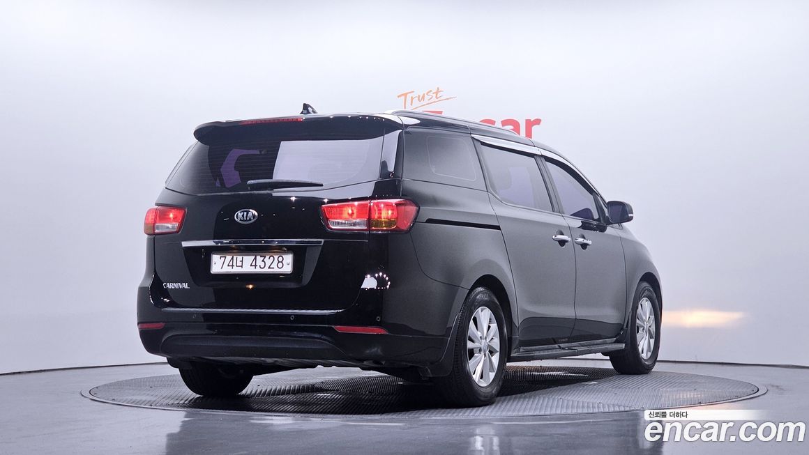 Kia Canival 2016