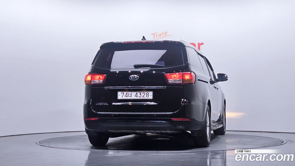 Kia Canival 2016