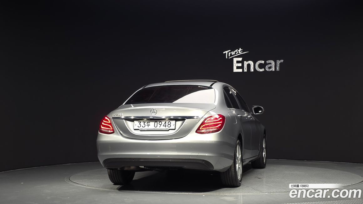 Mercedes-Benz C-Class 2016