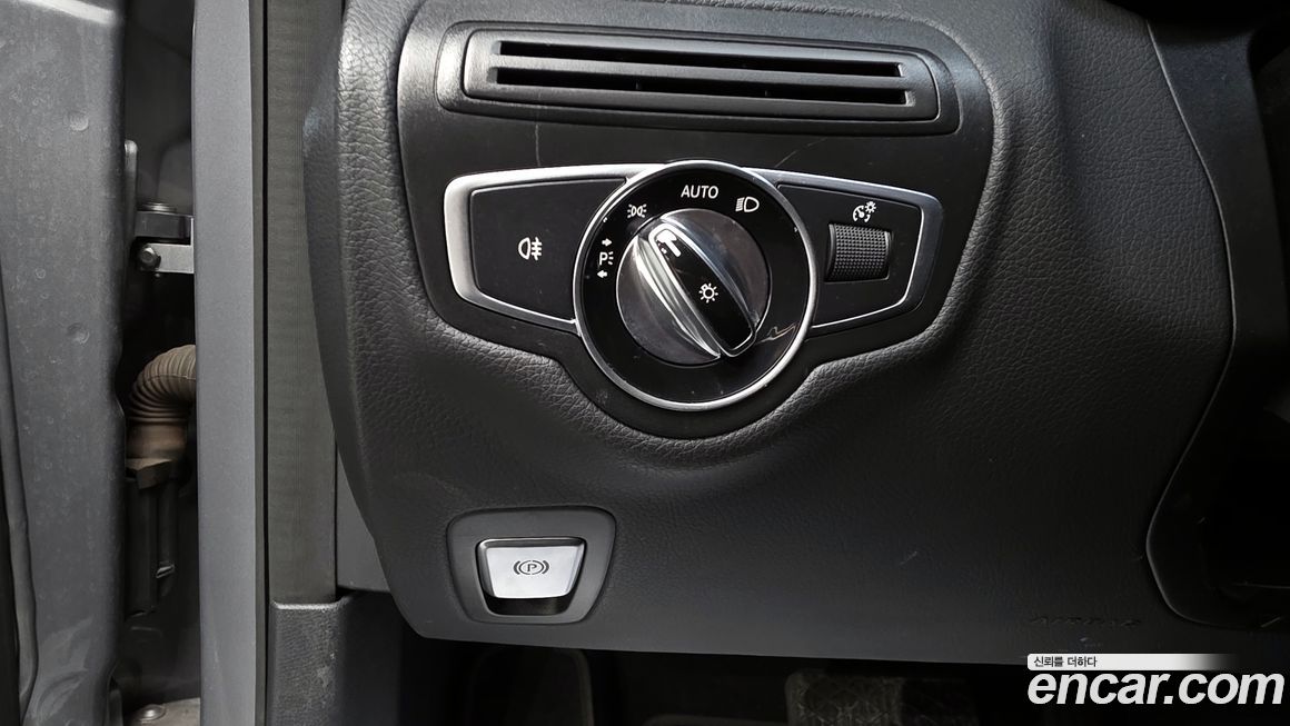 Mercedes-Benz C-Class 2016
