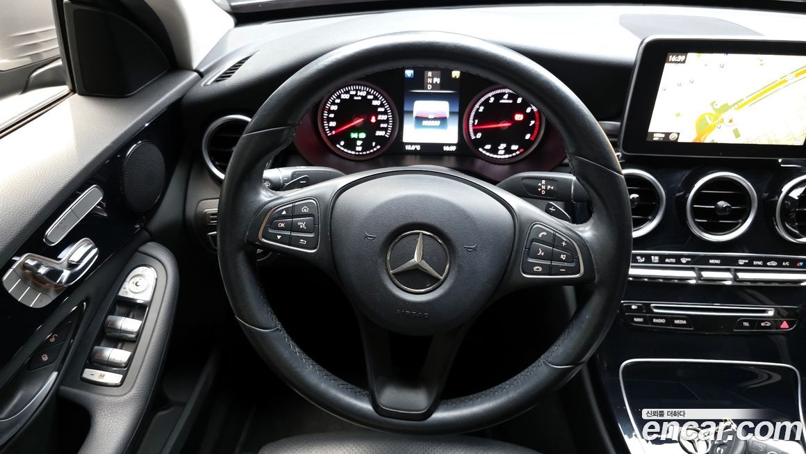Mercedes-Benz C-Class 2016