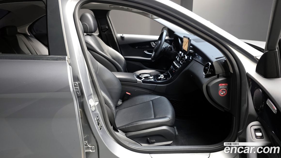 Mercedes-Benz C-Class 2016