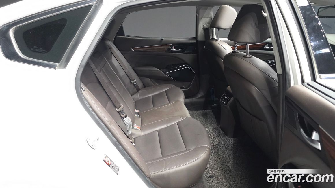 Kia K7 2017