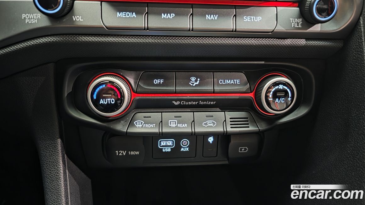 Hyundai Veloster 2019