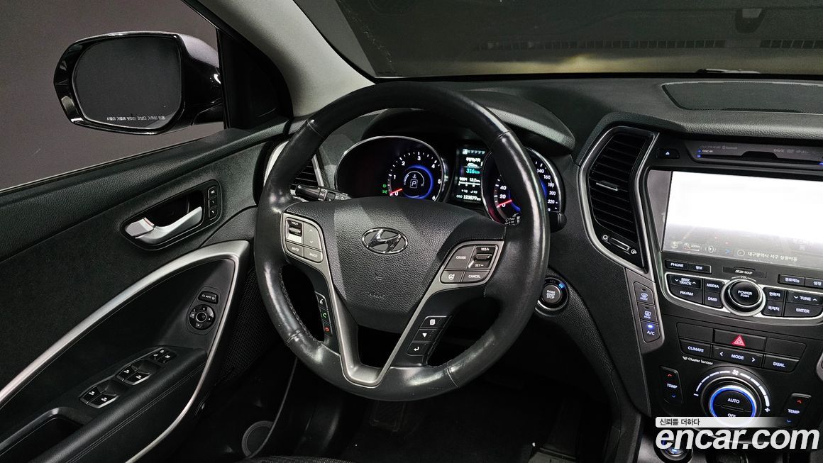 Hyundai Santafe 2015