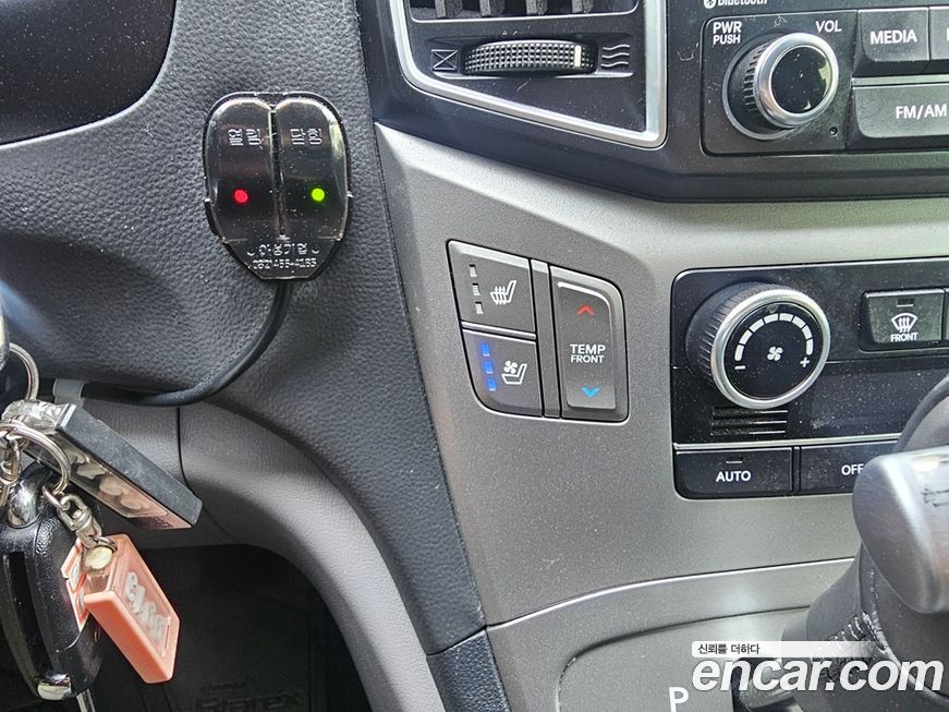 Hyundai Starex 2016