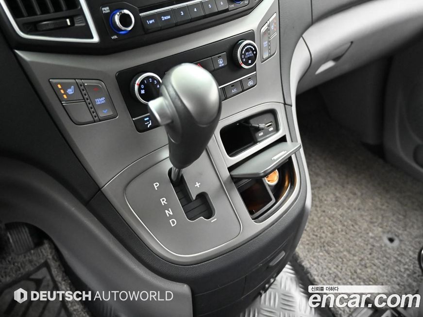 Hyundai Starex 2017