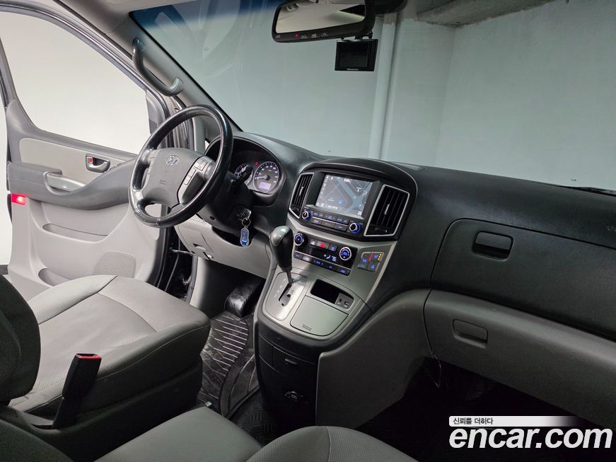 Hyundai Starex 2017