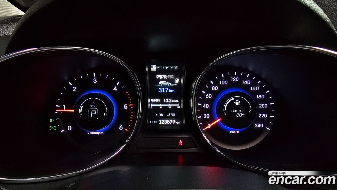 Hyundai Santafe 2015