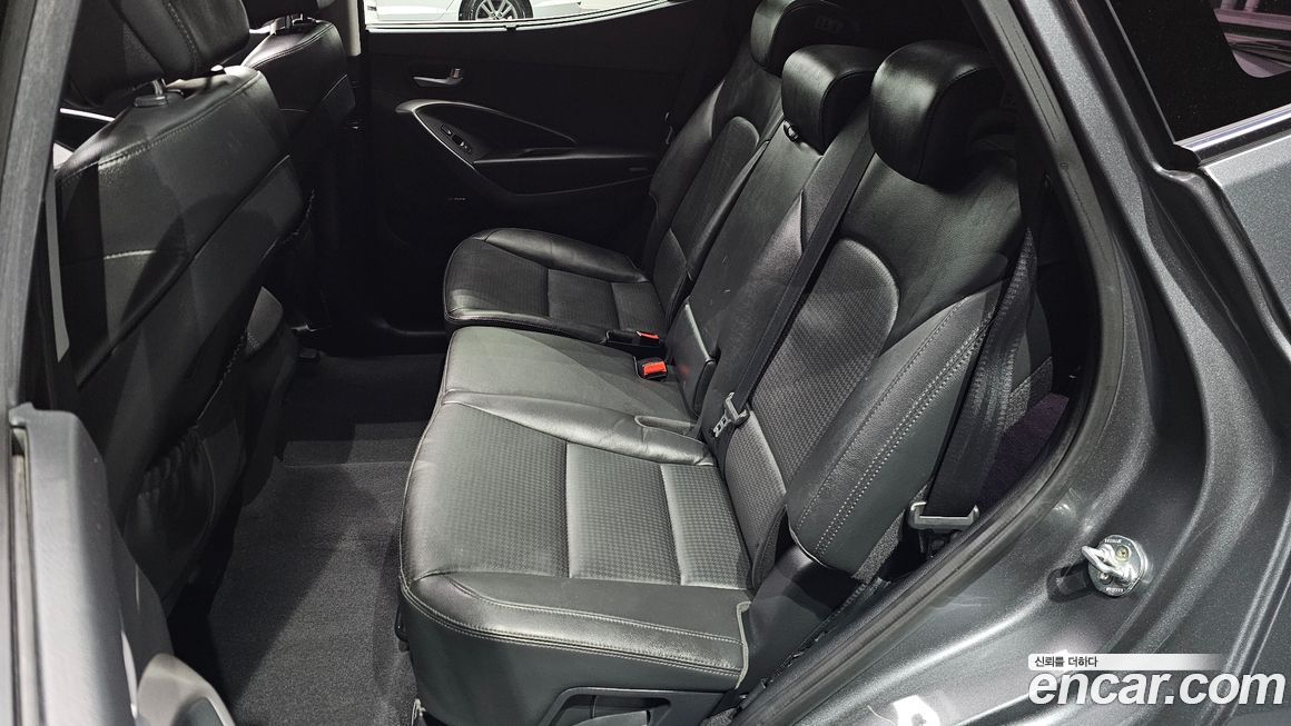 Hyundai Santafe 2015