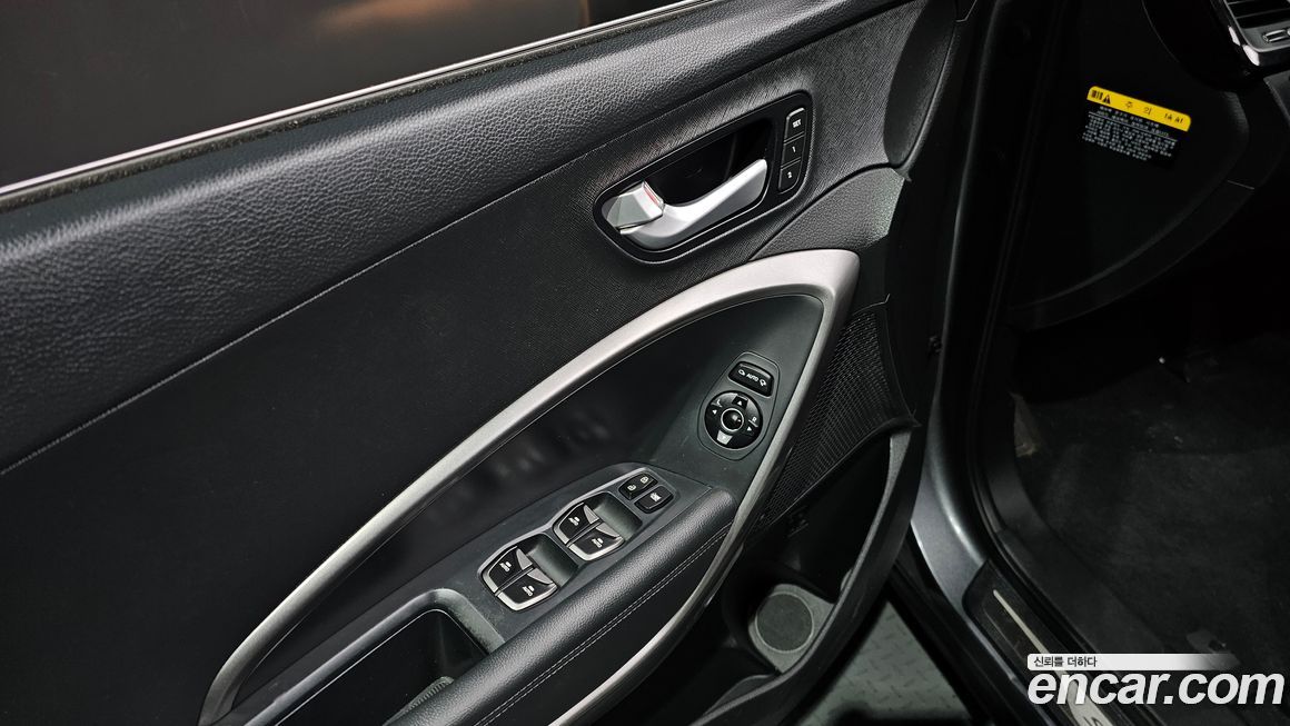 Hyundai Santafe 2015