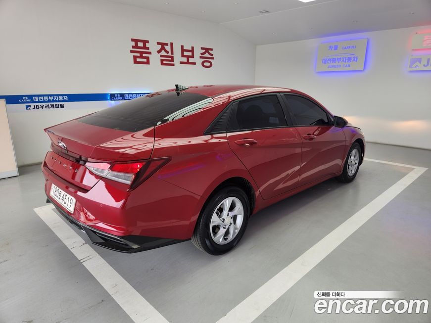 Hyundai AVANTE 2021