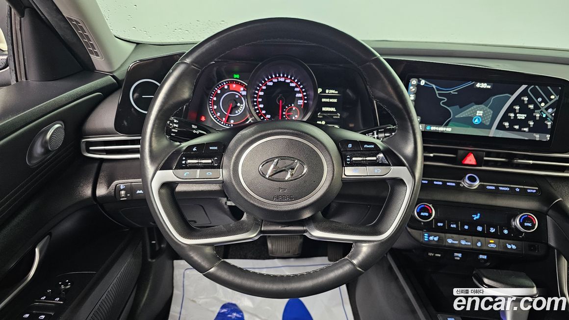 Hyundai AVANTE 2023