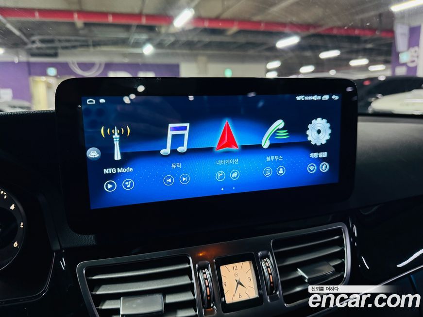 Mercedes-Benz E-Class 2016