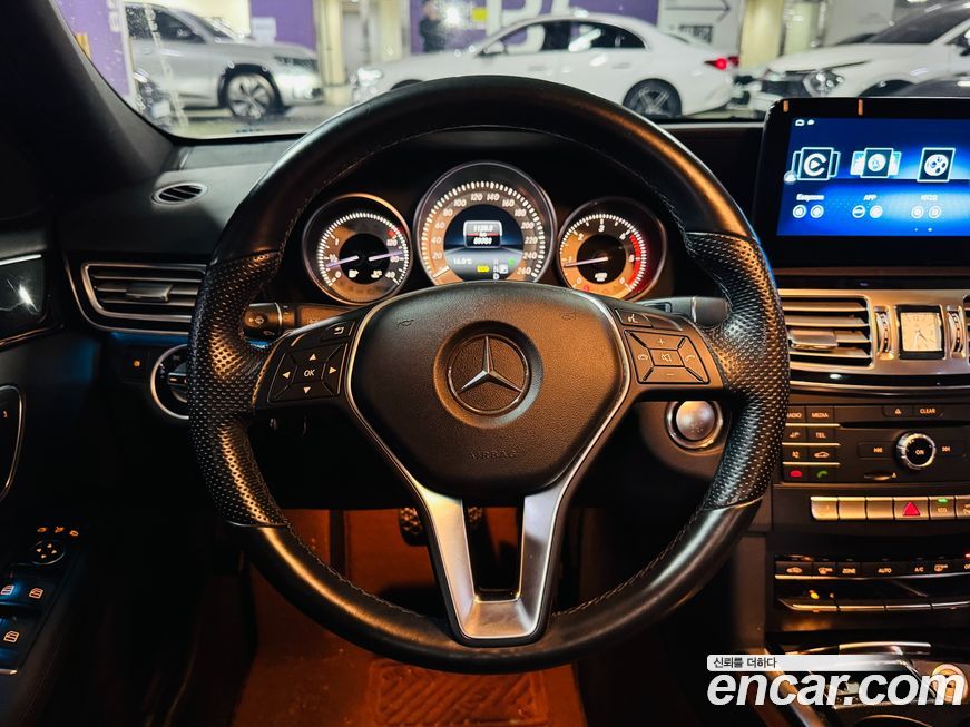 Mercedes-Benz E-Class 2016