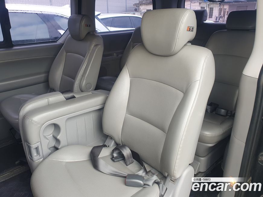 Hyundai Starex 2019