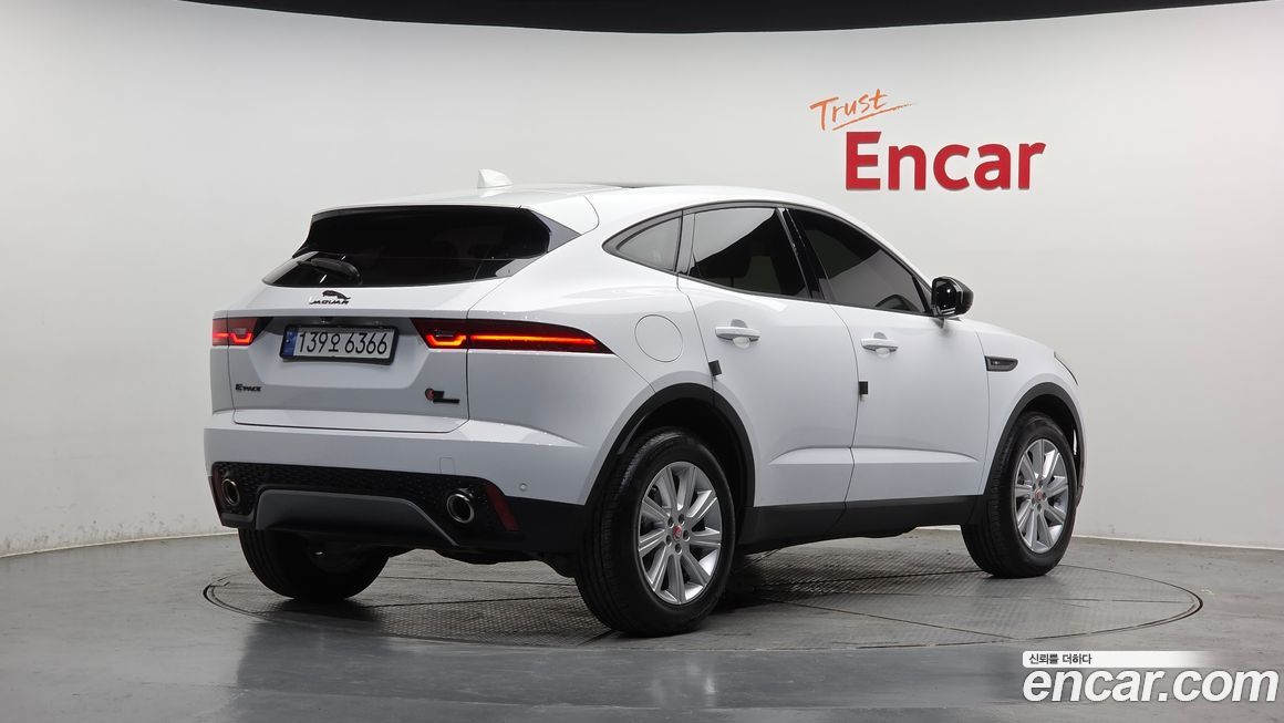 Jaguar E-PACE 2018