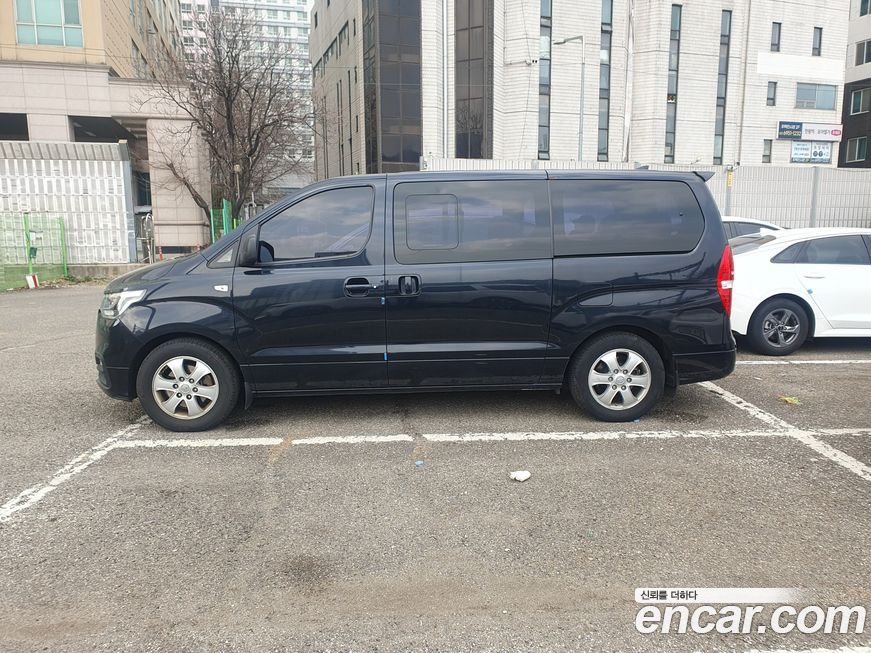 Hyundai Starex 2019