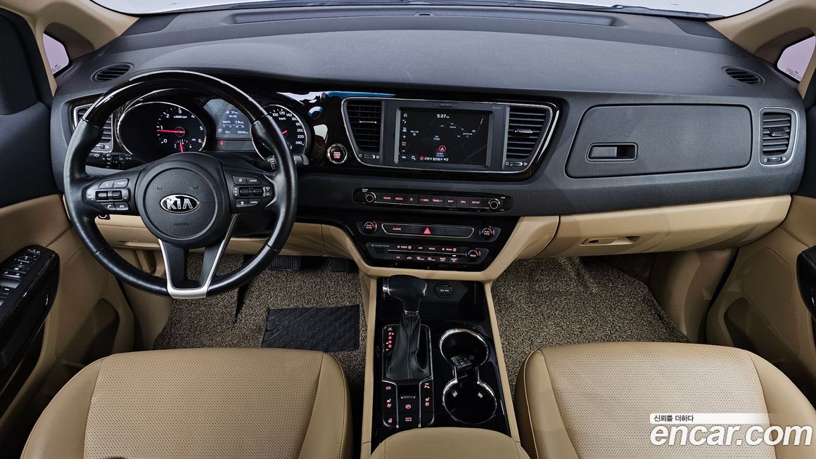 Kia Canival 2019