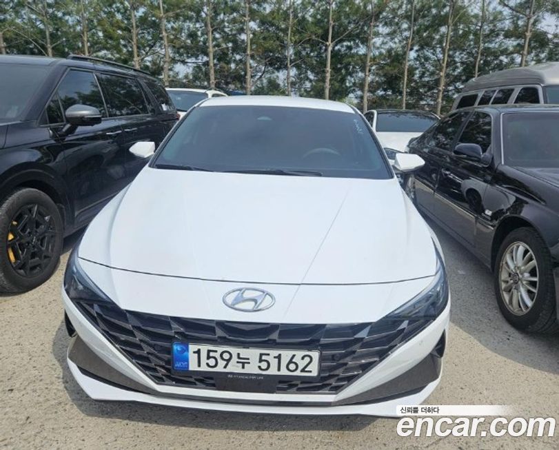 Hyundai AVANTE 2021