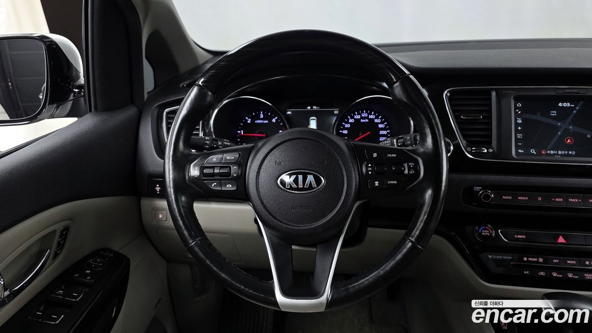 Kia Canival 2019