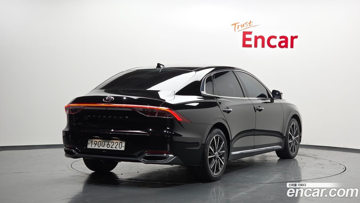 Hyundai Grandeur 2020