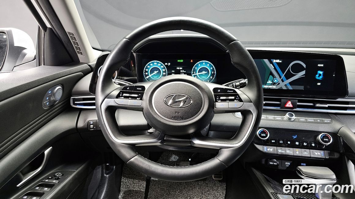 Hyundai AVANTE 2021