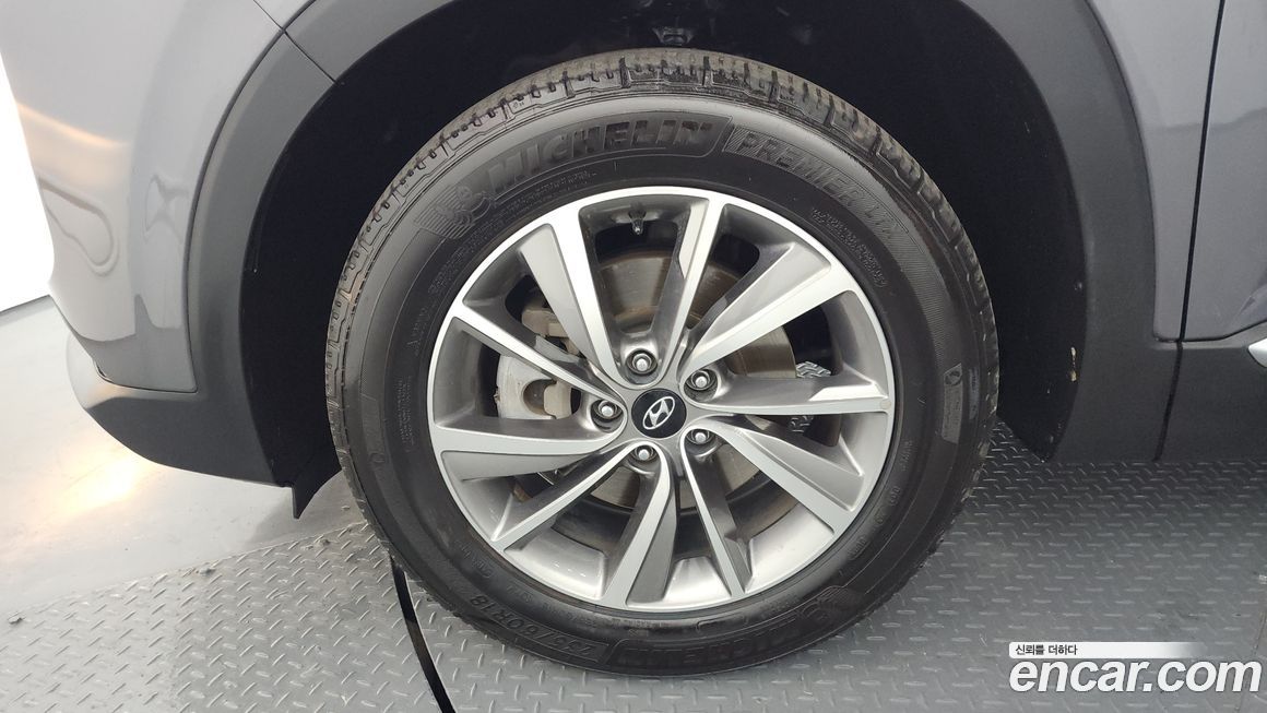 Hyundai Santafe 2020