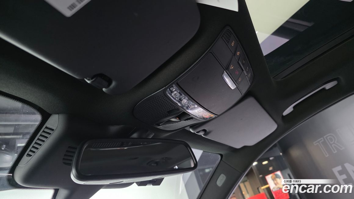 Mercedes-Benz GLC-Class 2018