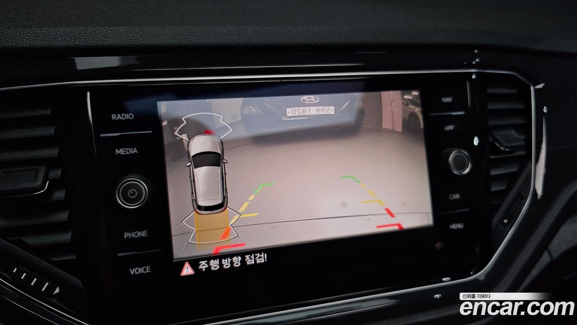 Volkswagen T-Roc 2021