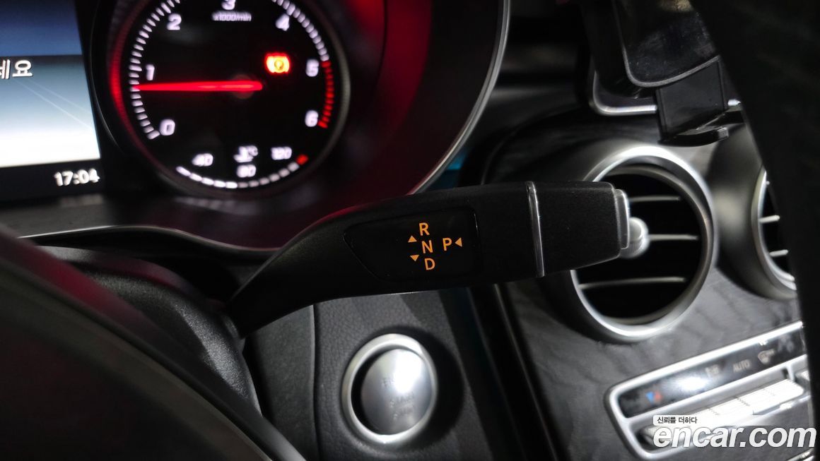 Mercedes-Benz GLC-Class 2018