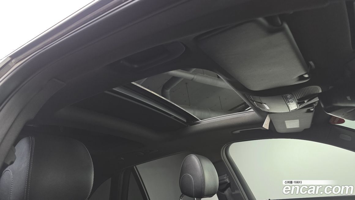 Mercedes-Benz GLC-Class 2018