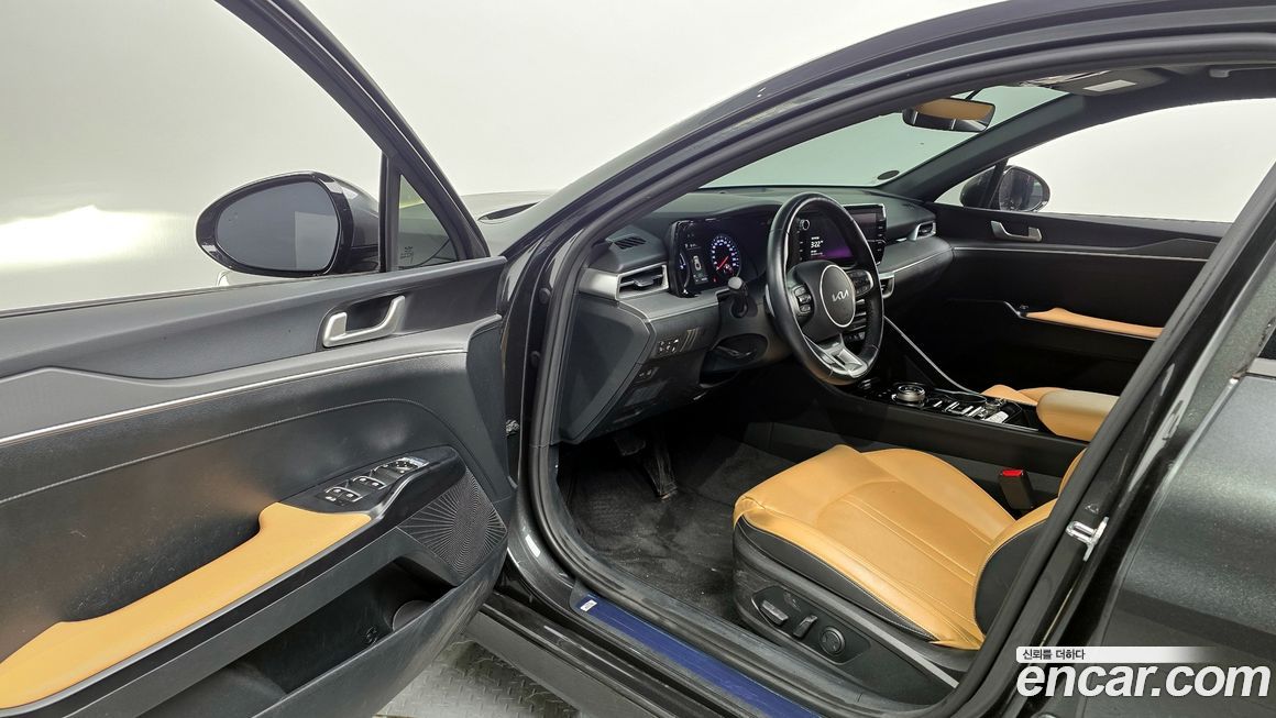 Kia K5 2023