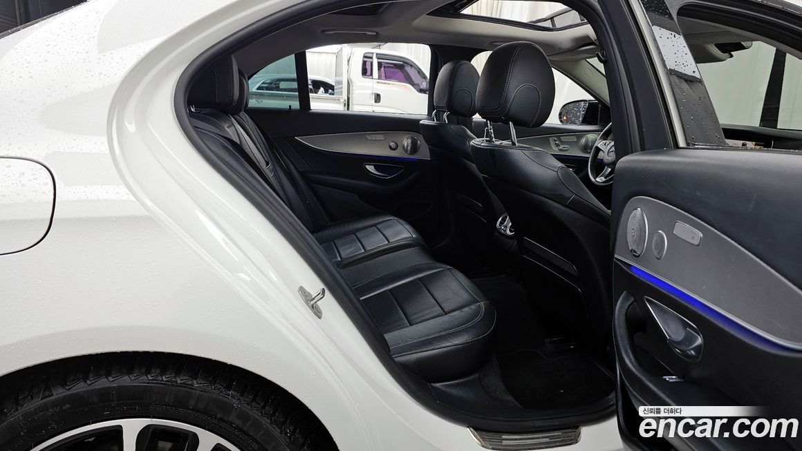 Mercedes-Benz E-Class 2017