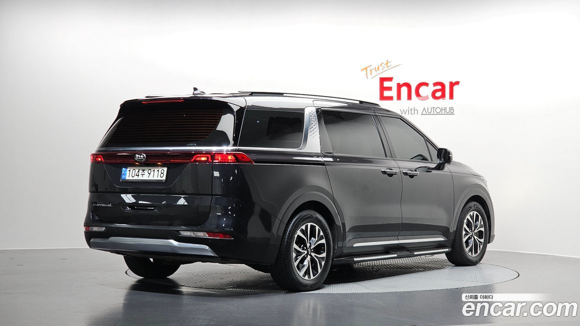 Kia Canival 2021