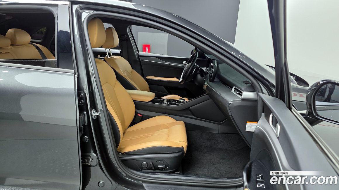 Kia K5 2023