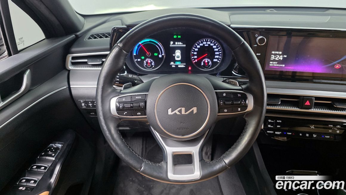 Kia K5 2023