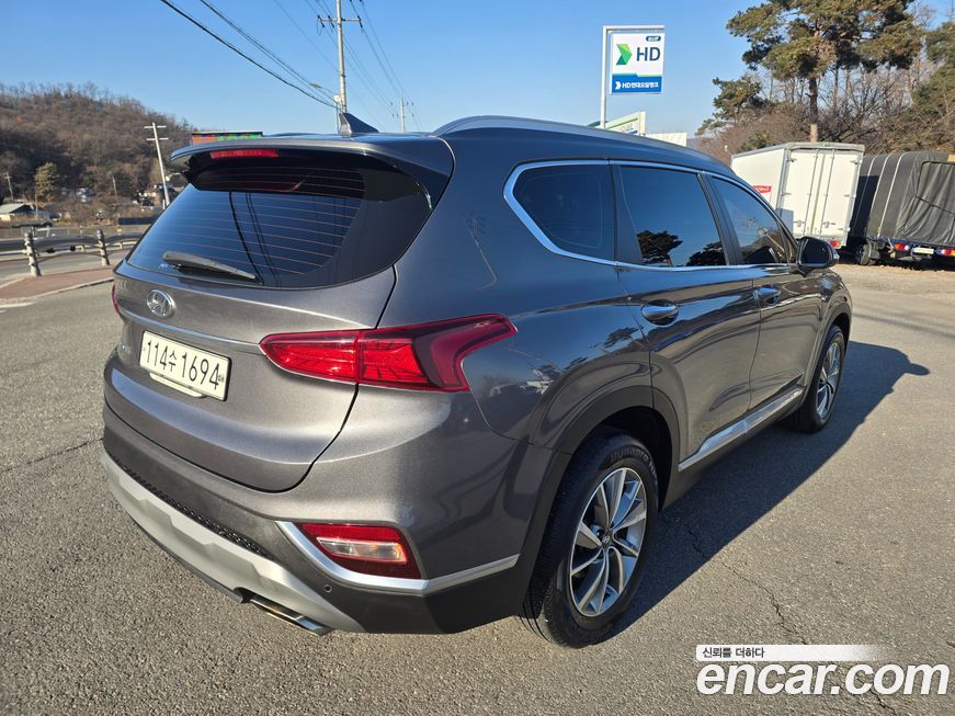 Hyundai Santafe 2020