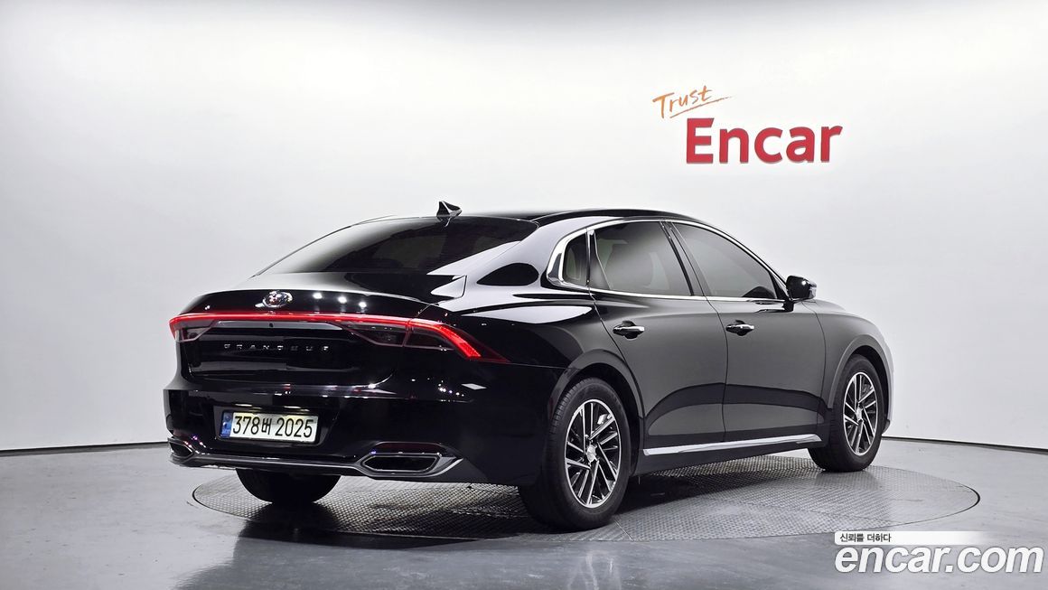 Hyundai Grandeur 2021