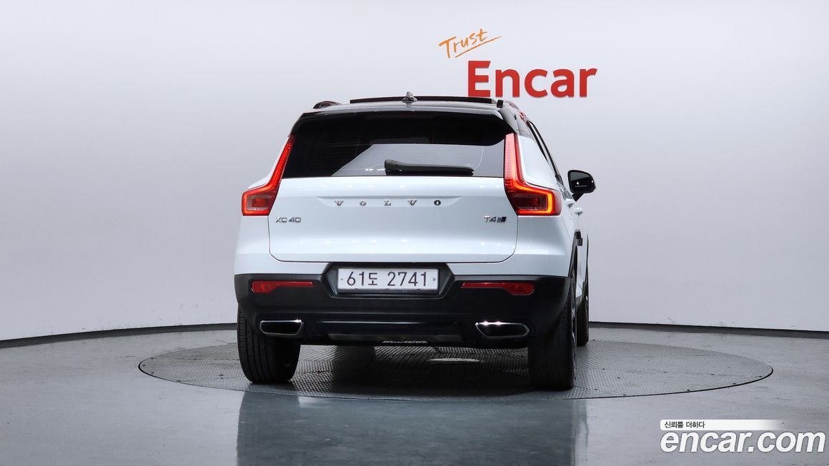 Volvo XC40 2019