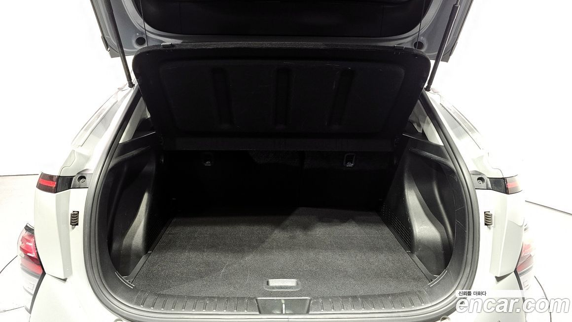 Hyundai Kona 2023