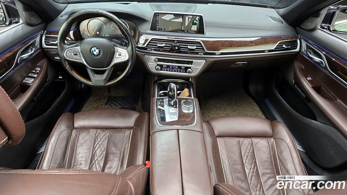 BMW 7-Series 2016