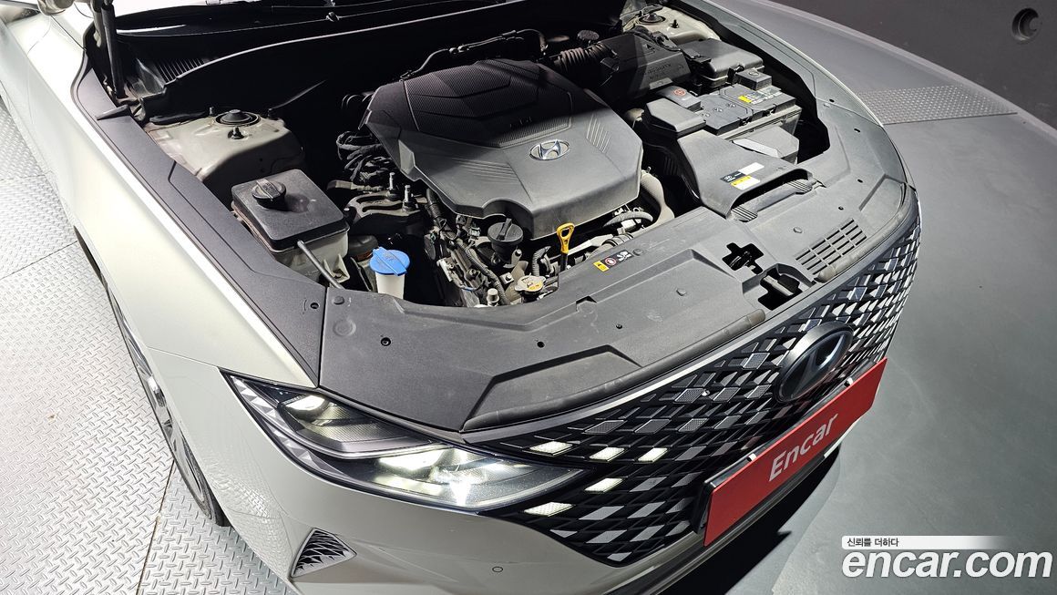 Hyundai Grandeur 2020