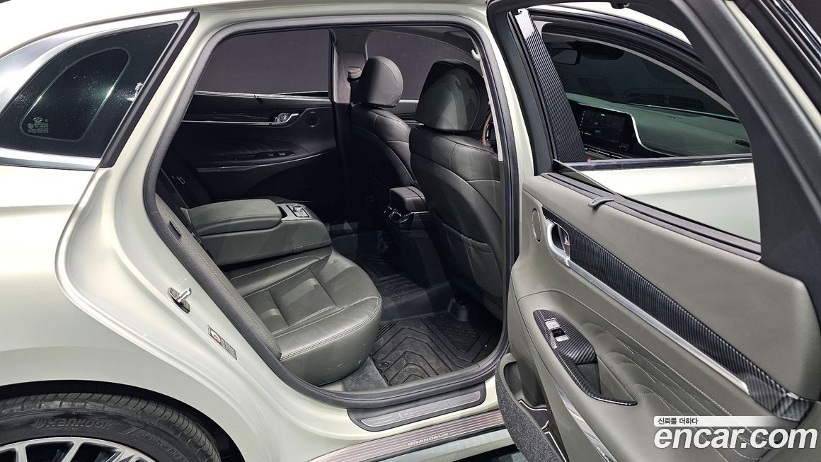 Hyundai Grandeur 2020