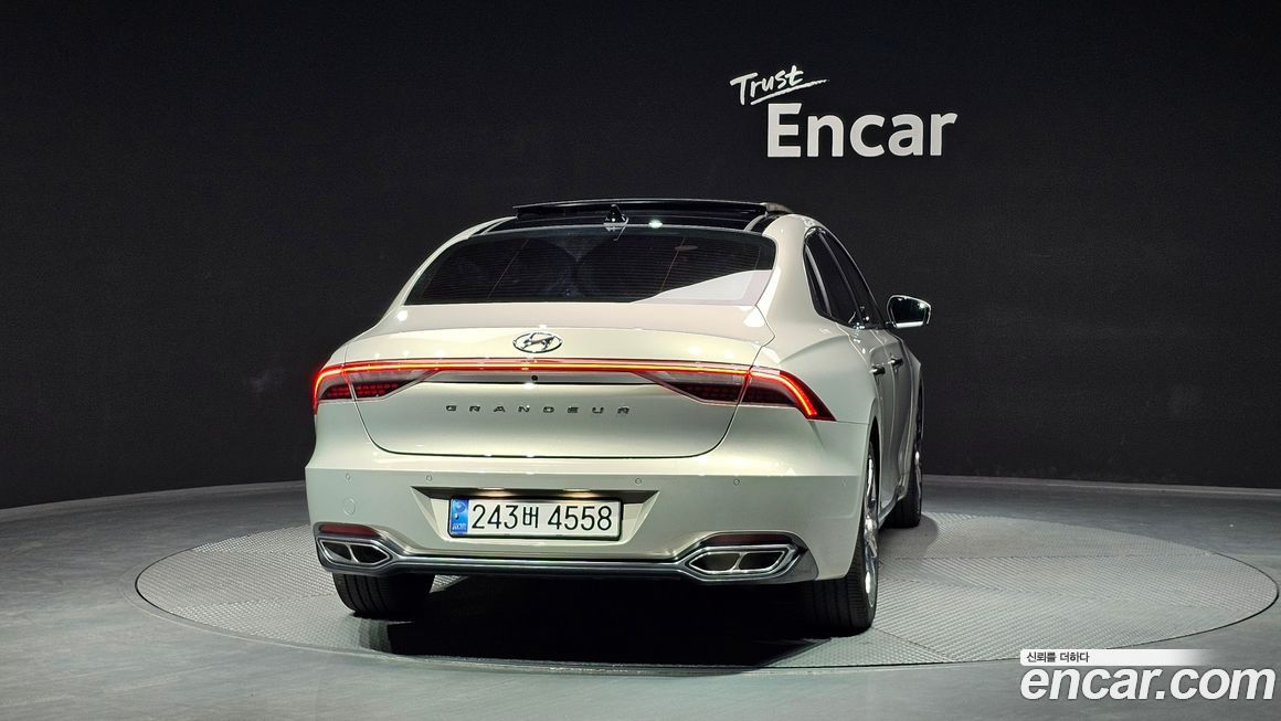 Hyundai Grandeur 2020