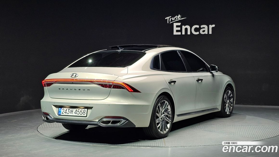 Hyundai Grandeur 2020