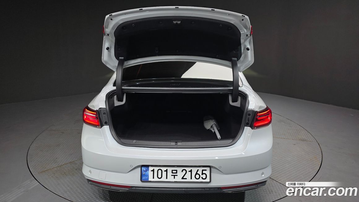 Renault-KoreaSamsung SM6 2023