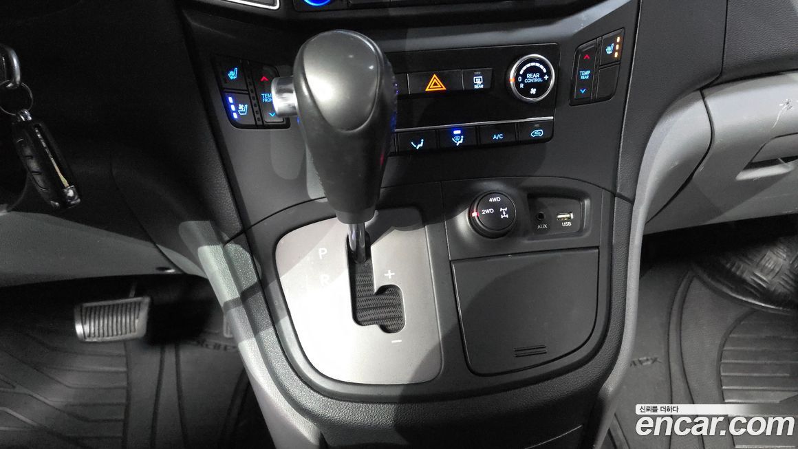 Hyundai Starex 2021