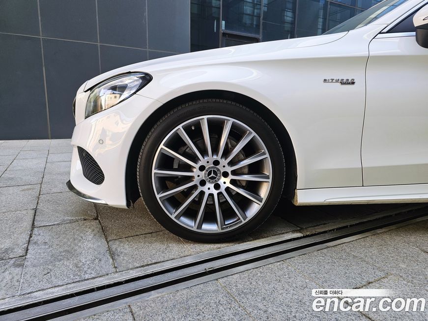 Mercedes-Benz C-Class 2017